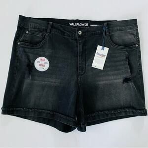 Wallflower | Fearless Curvy Super High Rise Distressed High Rise NWT 22W